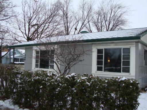 700 George Ave., Aurora, IL 60505