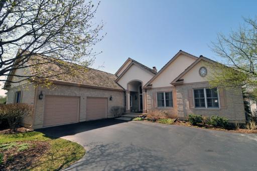 6333 Valley View Ln., Long Grove, IL 60047