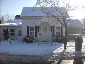 583 North Ave., Aurora, IL 60505