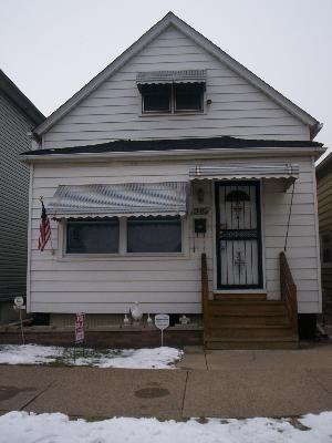 13416 S Houston Ave., Chicago, IL 60633