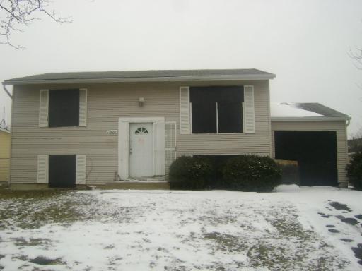 17680 Country Club Ln., Country Club Hills, IL 60478
