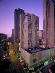 545 N Dearborn St. #W3402, Chicago, IL 60610