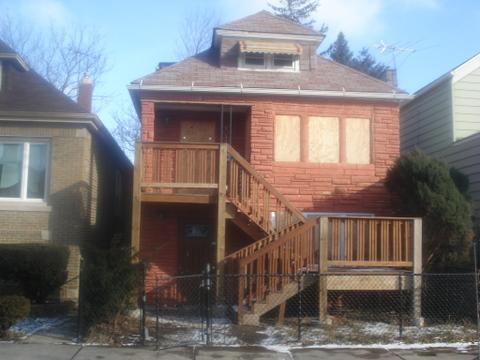 8639 S Phillips Ave., Chicago, IL 60617