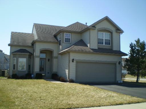 1073 Cottonwood Ct., Round Lake, IL 60073