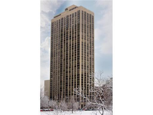 2650 N Lakeview Ave. #301, Chicago, IL 60614