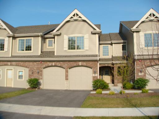 306 Nicole Way, Itasca, IL 60143