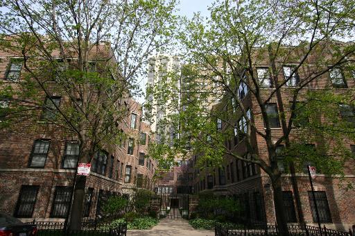 2309 N Commonwealth Ave. #2W, Chicago, IL 60614