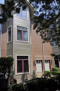 1231 W Fletcher Ave. #A, Chicago, IL 60657
