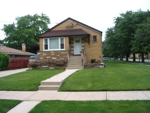 4154 W 107 St., Oak Lawn, IL 60453