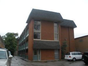 4342 N Kedvale Ave. #1B, Chicago, IL 60641