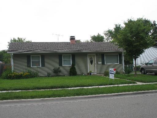 635 Iola Ave., Romeoville, IL 60446