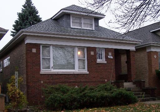 5823 W Henderson St., Chicago, IL 60634