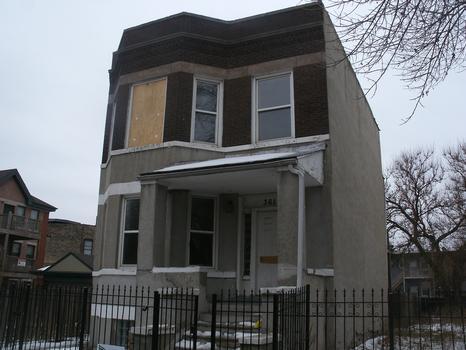 3615 W Flournoy St., Chicago, IL 60624