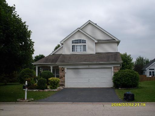 6 Farmington Ct., Lake In The Hills, IL 60156