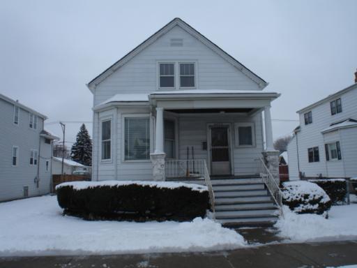 5625 W Ainslie Ave., Chicago, IL 60630