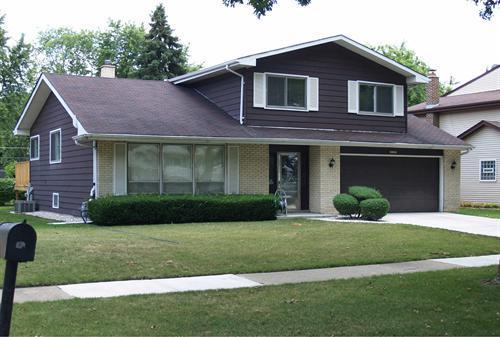 2005 E Kiowa Ln., Mount Prospect, IL 60056