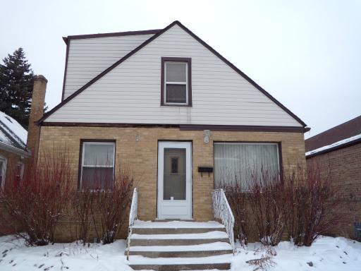 3704 N Pacific Ave., Chicago, IL 60634