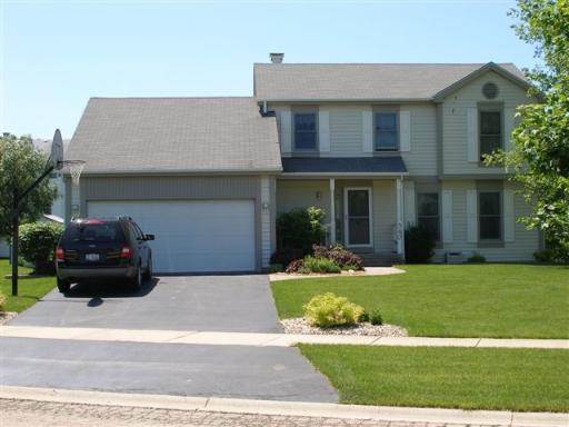 340 Wildwood Dr., North Aurora, IL 60542