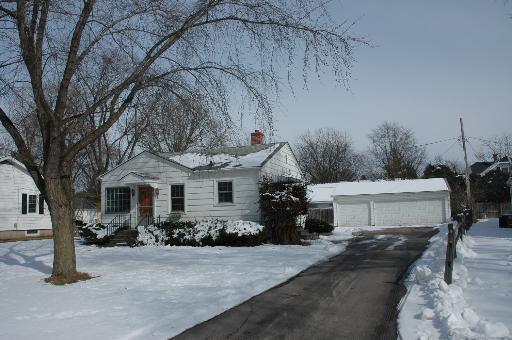 309 Park Ave., Geneva, IL 60134