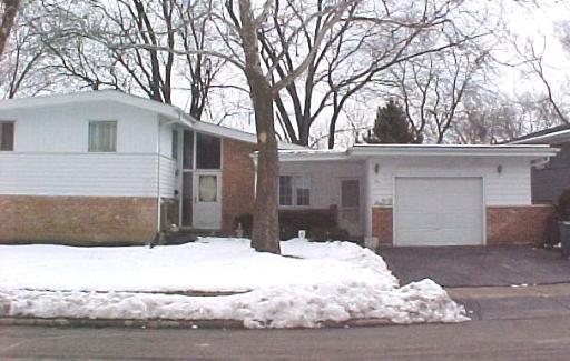 129 Warwick St., Park Forest, IL 60466