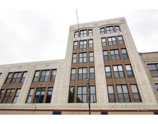 3151 N Lincoln Ave. #201, Chicago, IL 60657
