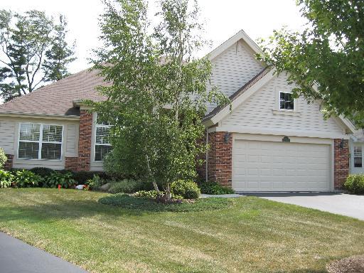 551 Valley Forge Ln., Mundelein, IL 60060