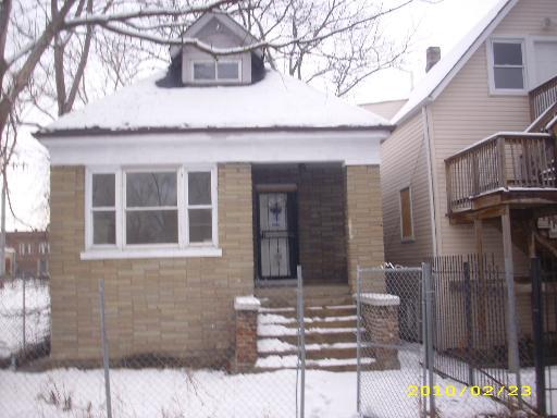 6842 S May St., Chicago, IL 60621