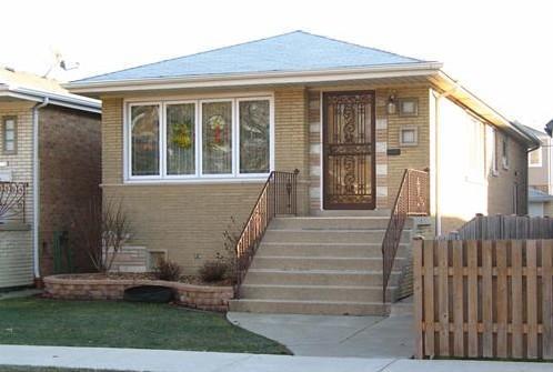 5415 S Narragansett Ave., Chicago, IL 60638