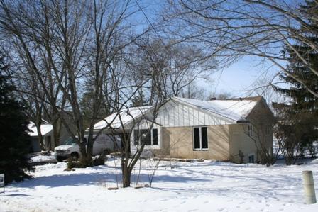 4205 Wildwood Dr., Crystal Lake, IL 60014