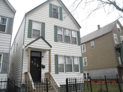 4417 W Walton St., Chicago, IL 60651