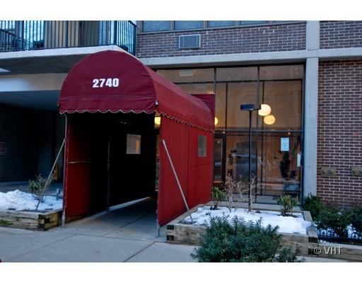 2740 N Pine Grove Ave. #16F, Chicago, IL 60614