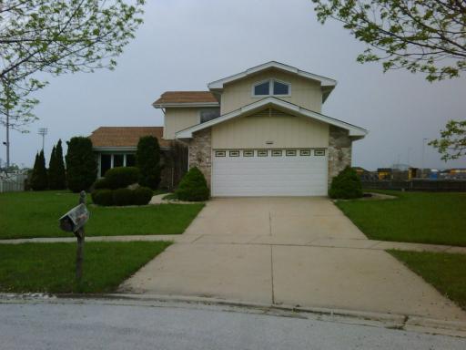 17242 Shetland Dr., Tinley Park, IL 60477