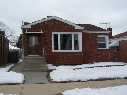 10524 S Whipple St., Chicago, IL 60655