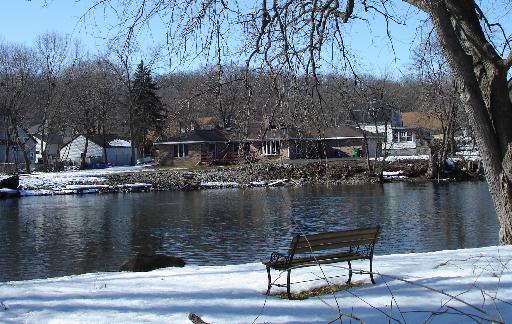 1 Division St., Algonquin, IL 60102