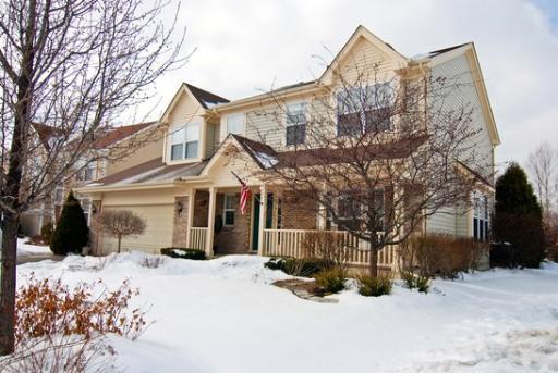 18463 Springwood Dr., Grayslake, IL 60030