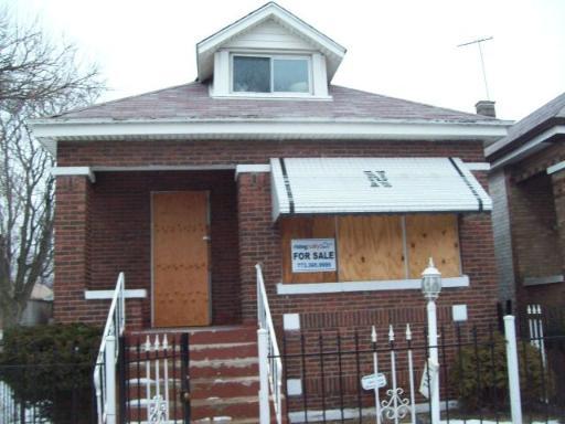 7137 S Claremont Ave., Chicago, IL 60636