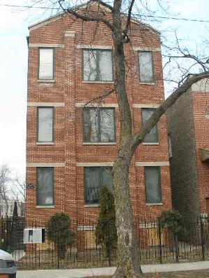 3220 W Walnut St., Chicago, IL 60624