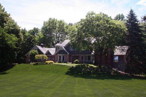 26411 W Falkirk Cir., Barrington, IL 60010