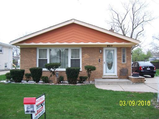 8917 55th Ct., Oak Lawn, IL 60453