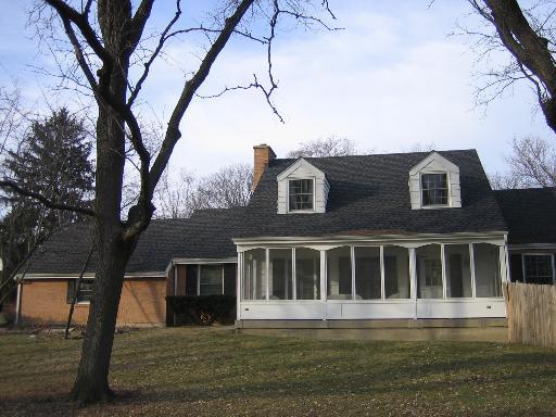 6133 Brookbank Rd., Downers Grove, IL 60516