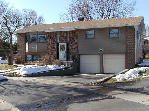2928 Shepherd Ct., Woodridge, IL 60517