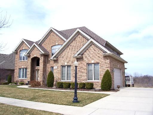 13671 Cambridge Dr., Lemont, IL 60439