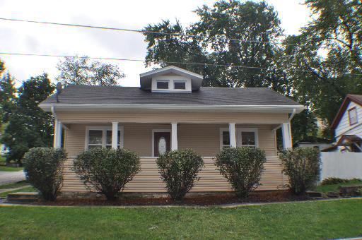 416 Porter St., Lemont, IL 60439