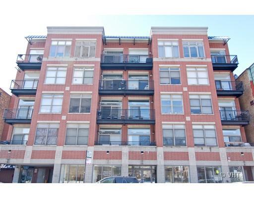 3260 N Clark St. #404, Chicago, IL 60657