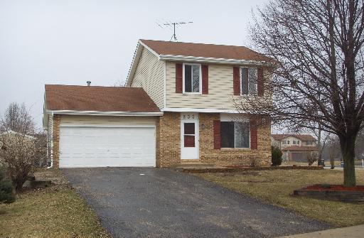 235 Westbrook Cir., Naperville, IL 60565