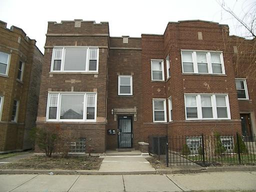 8320 S Paulina St., Chicago, IL 60620