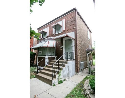 8627 S Kingston Ave., Chicago, IL 60617