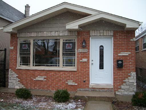 9255 S Calumet Ave., Chicago, IL 60619