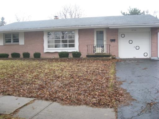2734 Broadmoor Dr., Rockford, IL 61108