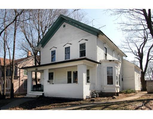 463 E Chicago St., Elgin, IL 60120